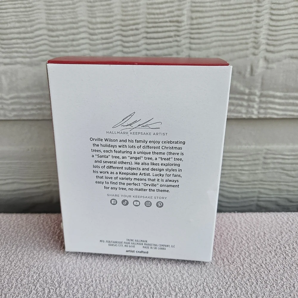 Hallmark keepsake ornament